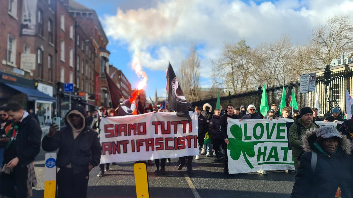 Yesterday thousands marched in solidarity. The message was clear 🏳️‍🌈🙌🏾📢 We #StandTogether ⏩against racism & hate ⏩against the housing crisis & healthcare crisis We're so grateful the people who came from all over Ireland to reject the far right. #DiversityNotDivision