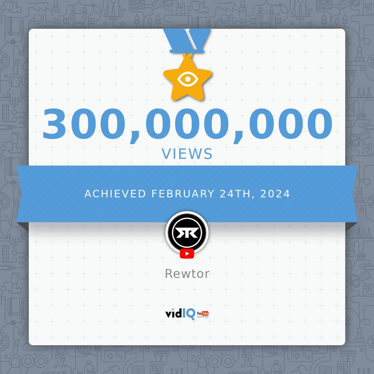 rewtor's tweet image. menos de 1 ano de estudo e estratégia e os resultados são bem notáveis