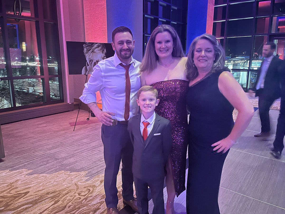 Enjoyed celebrating our @ChildrensNatl pediatric cardiac nurse honored as the 2024 Nurse of the Year via the @HopeMarietta Foundation last weekend #CHDAwareness #HeartWarriors #Funds4Hearts #HeartTeam