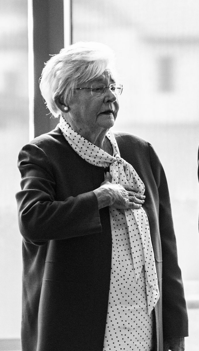GovernorKayIvey's tweet photo. The land of the free and the home of the brave! 

A melody that symbolizes the sacrifices of generations past and the ideals that make America great.

May we always respect it, standing at attention with hand over heart. 

Happy National Anthem Day! 🇺🇸 https://t.co/IHbnsrRIIE