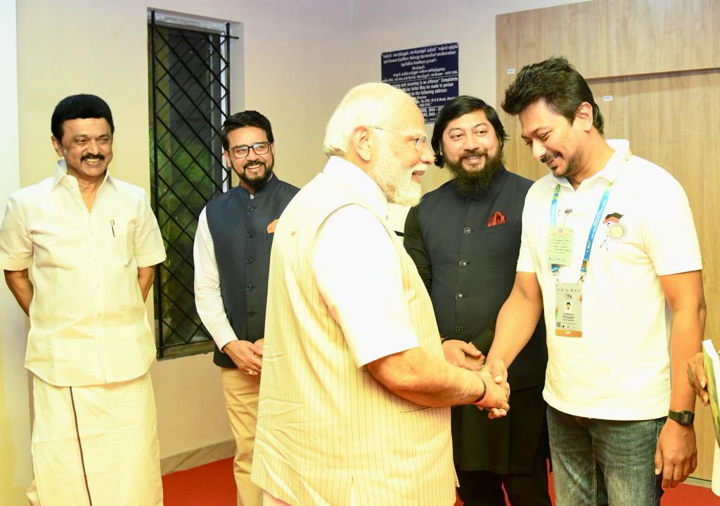 bala1422578's tweet image. எதிர்க்கட்சியா இருக்கும்போது ஐயா ஸ்டாலின் #GoBackModi சொல்லுவாங்க  இப்போ ஆளும் கட்சி திமுக #welcome_Modi சொல்றீங்க #தொடை_நடுங்கி_ஸ்டாலின்