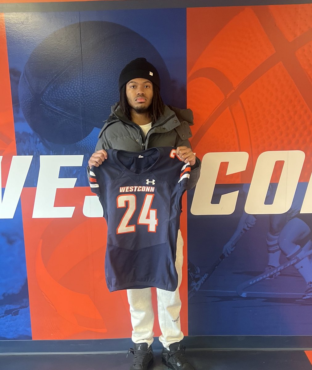 Had a great time yesterday visiting <a href="/WestConnFB/">Westconn Football 🐺</a>  Thank you @CoachLoth <a href="/CoachCirino21/">Drew Cirino</a> @kjonesNFL for having me, and showing me great hospitality!