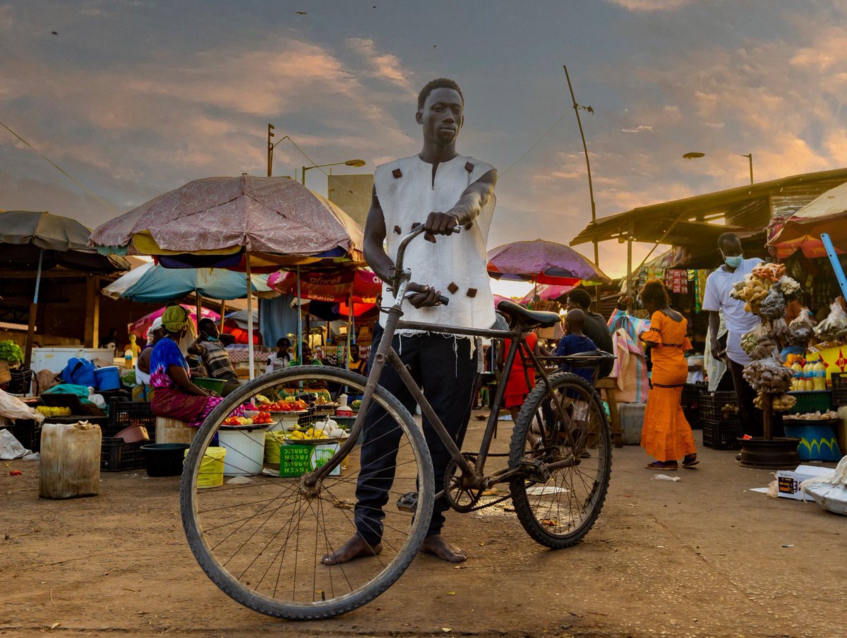 KOMBONKA tweet media