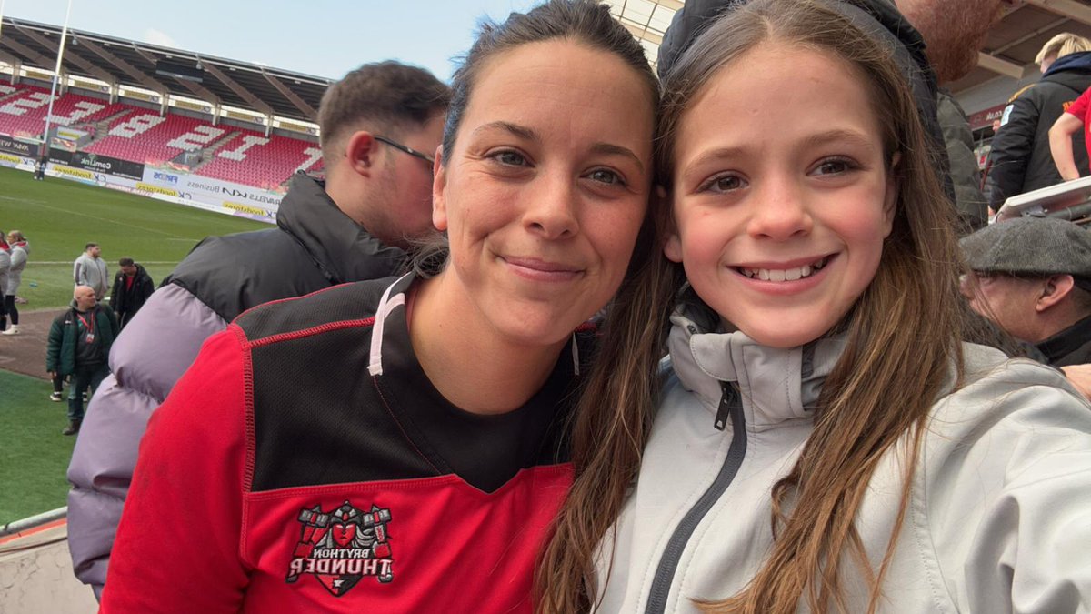LetmanHayley's tweet photo. Soph had a great time down watching @AlexCallender3 and @SionedHarries taking the win today for thunder, great role models for young girls to look up to @waleswomenrugby @WalesWomens https://t.co/9WRQfGYhL0