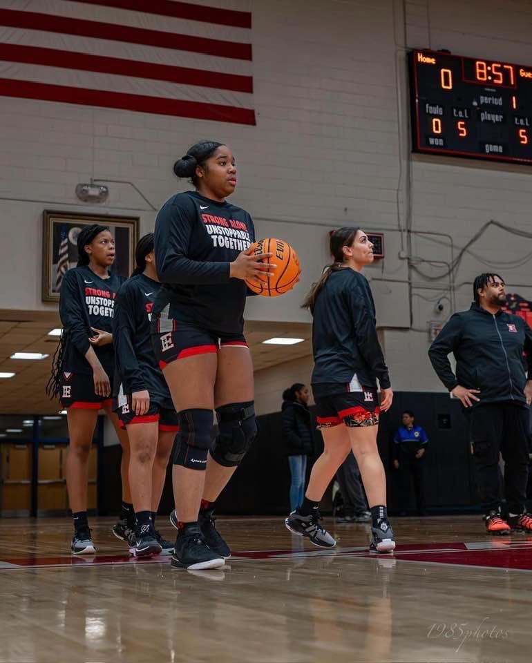 Alexandra Koon #34 out another player I met this year and we worked out look at her 23-24 season numbers Double Double for the year 🔴⚫️ college coaches she’s available ELIZABETH GIRLS BASKETBALL