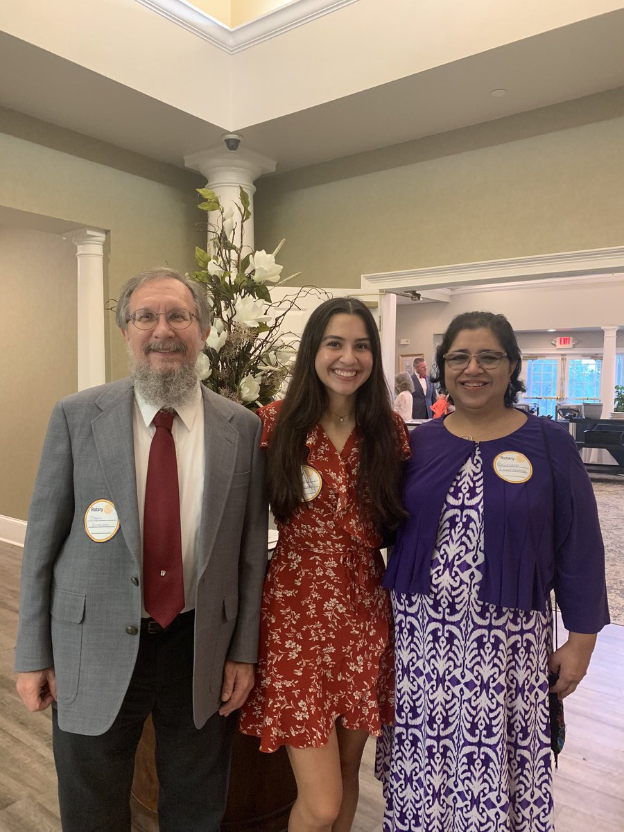 Our Yokheved’s very hard work has been rewarded by making the President’s Honor Roll list! Yay!