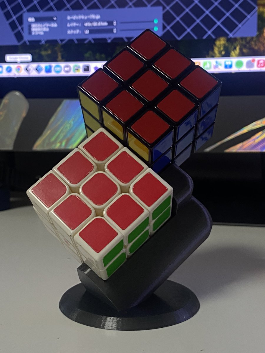 four_flat's tweet photo. ルービックキューブ飾るやつ

#一日一メイク
#3Dプリンター 
#flashforge https://t.co/ayJ88S9dF1