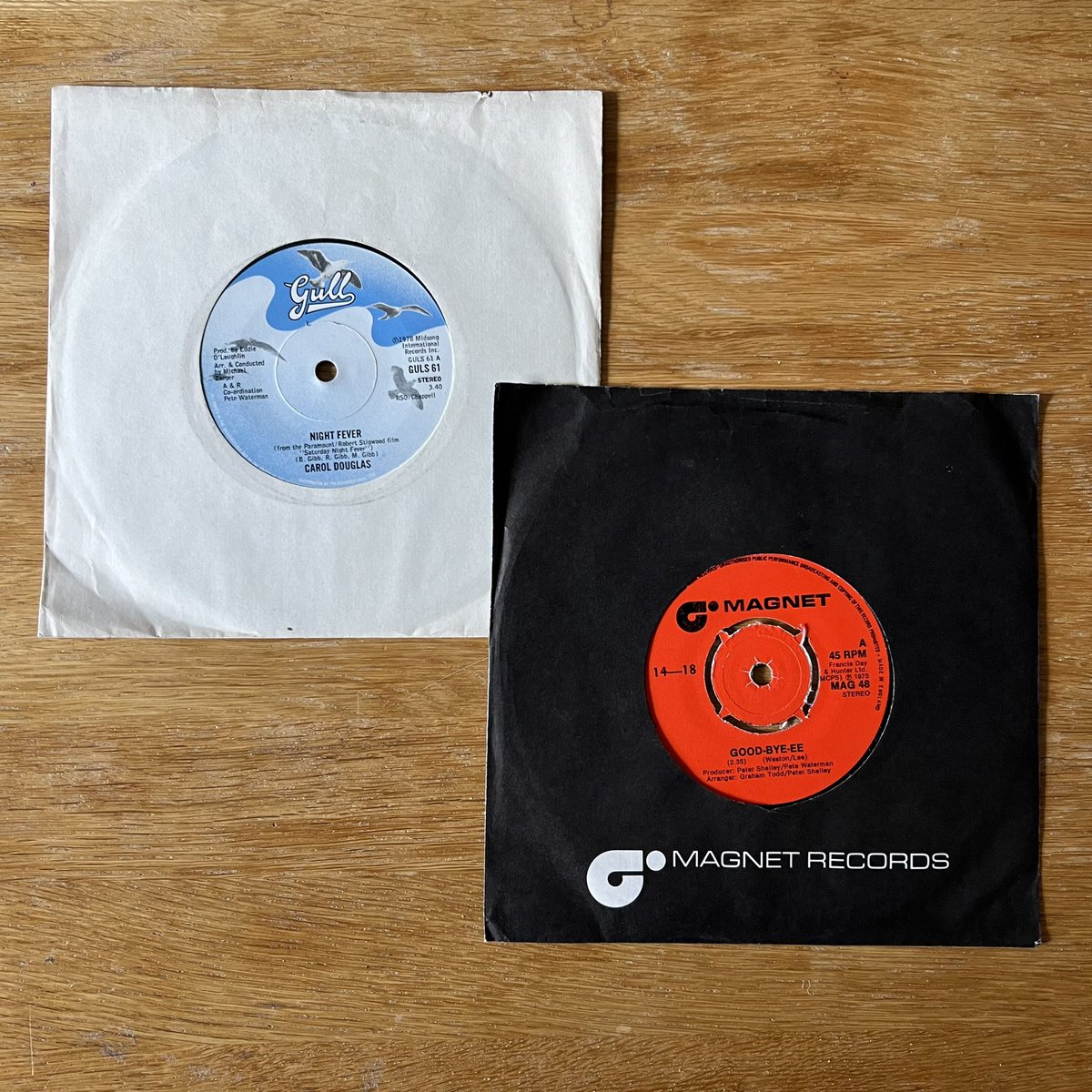 RetroPopBoy's tweet image. Before #StockAitkenWaterman, Pete was involved in several releases and even released his own single under the alias 14-18. Here are Carol Douglas’ “Night Fever” and Pete’s own “Good-bye-ee”. 
#SAWCollection
#PWLCollection
#PWL40 
#PWL @pwlhitfactory @PeteWatermanOBE