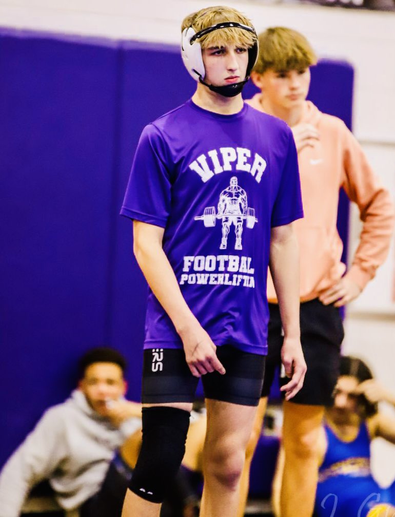 👀CONGRATS Vipers Football, Drayton Gamradt, placing 4th in Regionals for @VipersWrestling & punching his ticket to States! Drayton, competed this past weekend in States & fought hard! Congrats Drayton on a GREAT wrestling season! We are very proud! 💯🐍 #ViperPride #DualAthlete