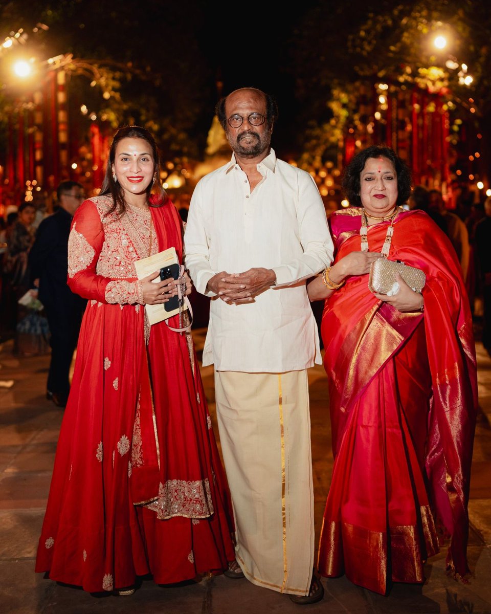 #SuperstarRajinikanth , Mrs. #LathaRajinikanth and @ash_rajinikanth at #AnantRadhikaWedding