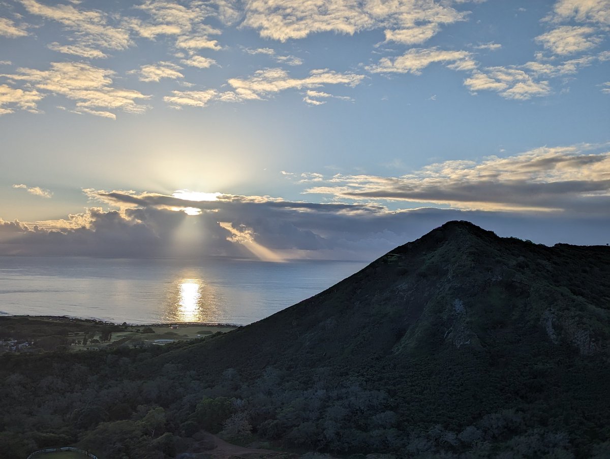 Fit🌞Life🌞Travel (@fitlifetravel) on Twitter photo Sunrise hike on the Volcano Rim!
Share your unique #sundaysunsets & tag hosts
<a href="/LiveaMemory/">Live a Memory</a> <a href="/leisurelambie/">Alecia | Leisure Lambie</a> <a href="/sl2016_sl/">Seema</a> & guest host: <a href="/SeasonedTrav/">Seasoned Traveler</a> Sunrise hike on the Volcano Rim!
Share your unique #sundaysunsets & tag hosts
<a href="/LiveaMemory/">Live a Memory</a> <a href="/leisurelambie/">Alecia | Leisure Lambie</a> <a href="/sl2016_sl/">Seema</a> & guest host: <a href="/SeasonedTrav/">Seasoned Traveler</a>
