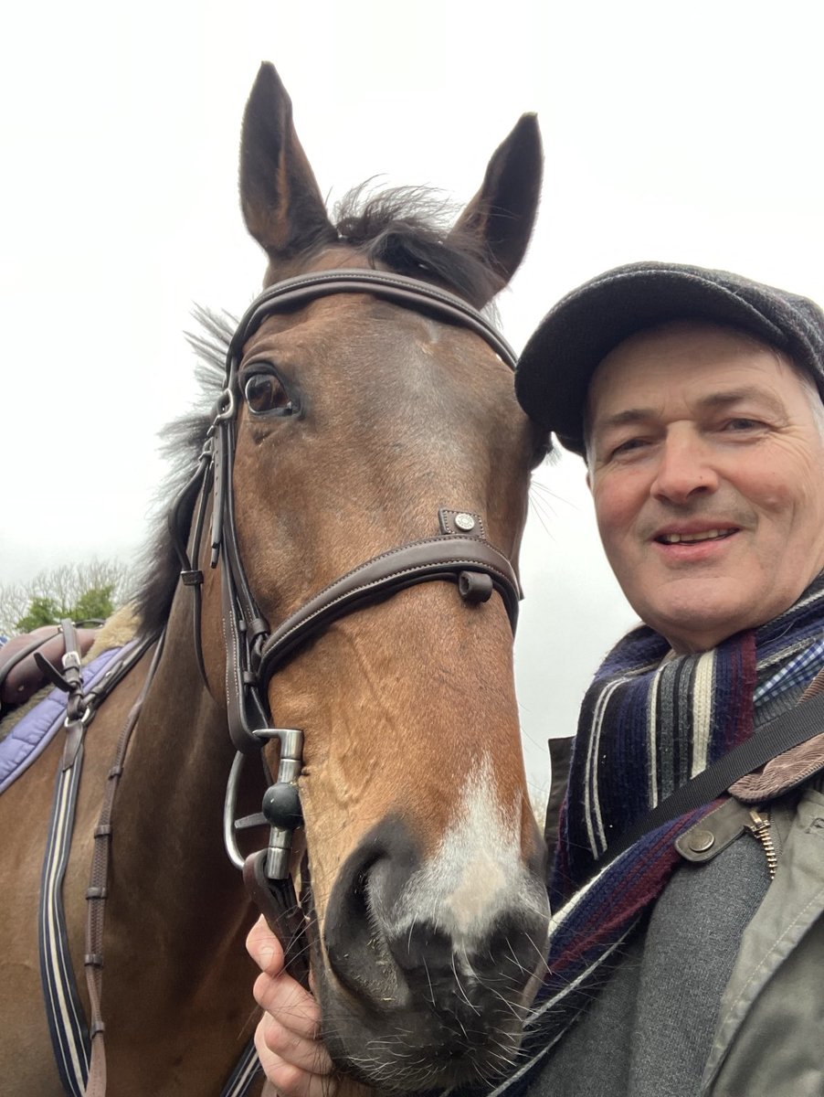Delighted to see wonder horse Red Ace back in action and going double clear today with Heidi at #brabazoneventing