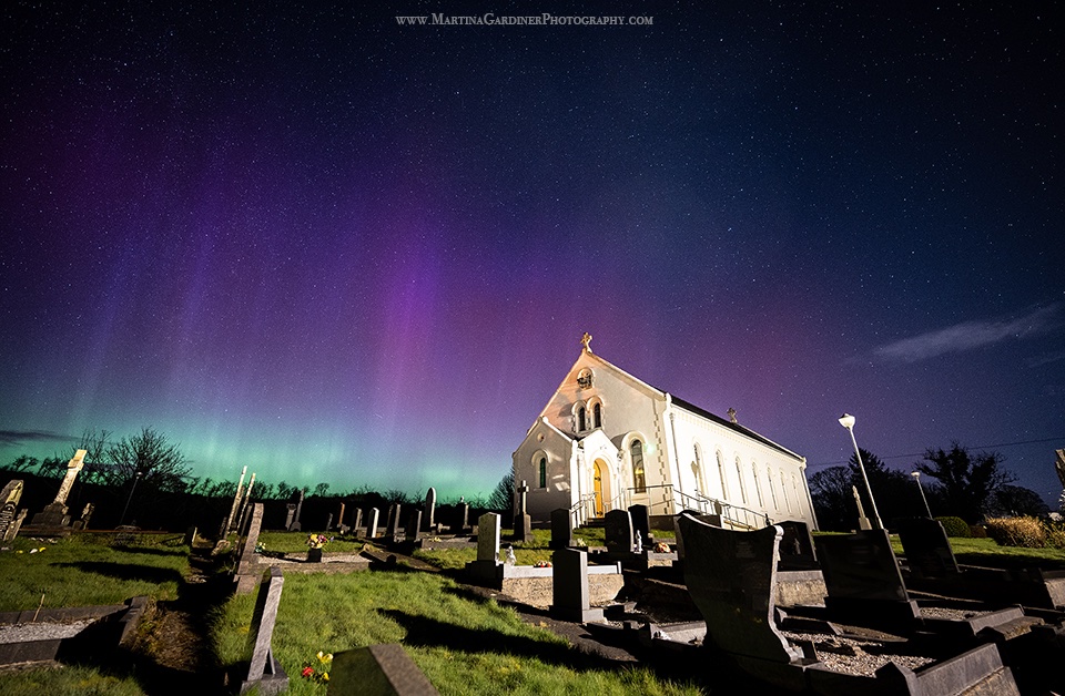 Inch Chapel #aurora this evening #InchIsland #Donegal