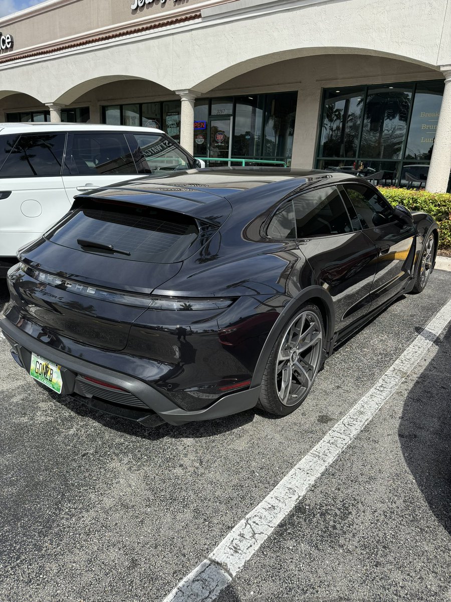 Love going to Miami for the “car show”…..saw this beauty as I came out of breakfast. Who wouldn’t love this for a grocery run!!