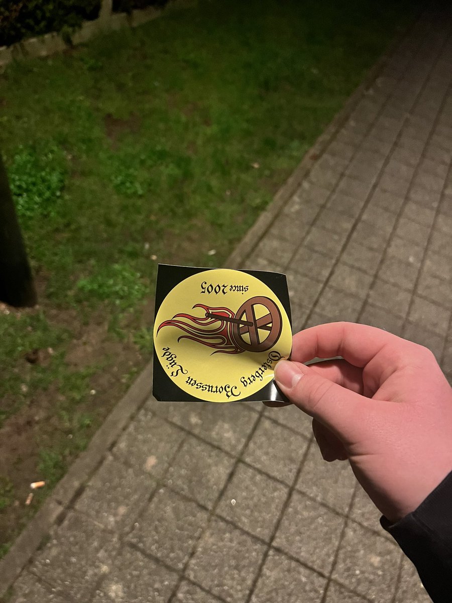 H96_Paul's tweet photo. Noch eine gute Tat zum Abend https://t.co/dcQiwhHCGS
