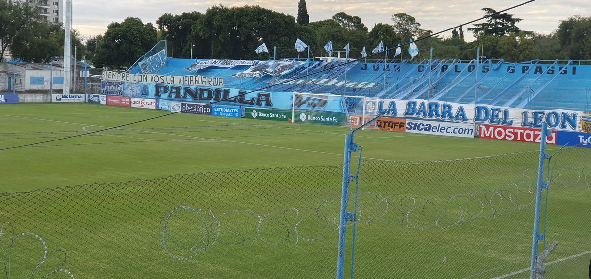 Guille Schmidt tweet media