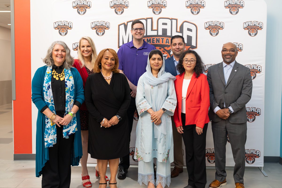 History was made @FortBendISD! Malala Yousafzai, an advocate of education and Nobel Peace Prize laureate, visited the @MYE_Leopards. As the Superintendent, I’m deeply moved by her commitment to education. We are proud to support her beyond the walls of Malala Elem. #Excellence