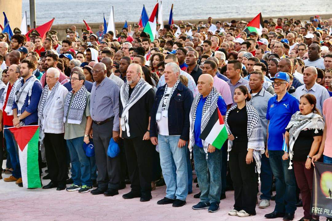 Em toda Cuba levantaram-se as vozes em contra da morte do povo da Palestina, massacrado pelos genocidas israelenses.