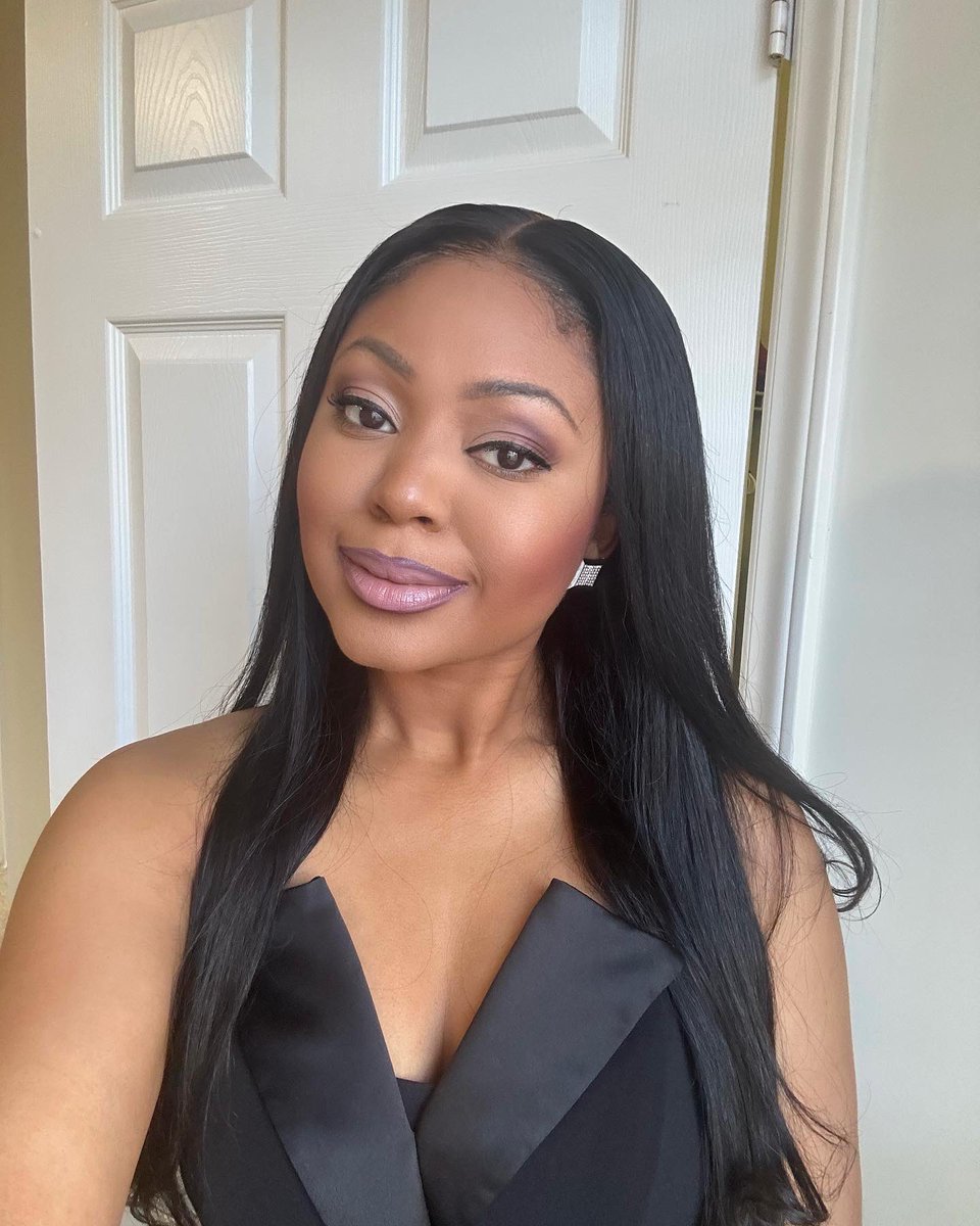 sydnimooretv's tweet photo. Thankful I had the opportunity to MC The Greensboro Alumnae Chapter’s 2024 Jabberwock Pageant for my sorors🔺 It was so much fun! https://t.co/wVL2p7eN93