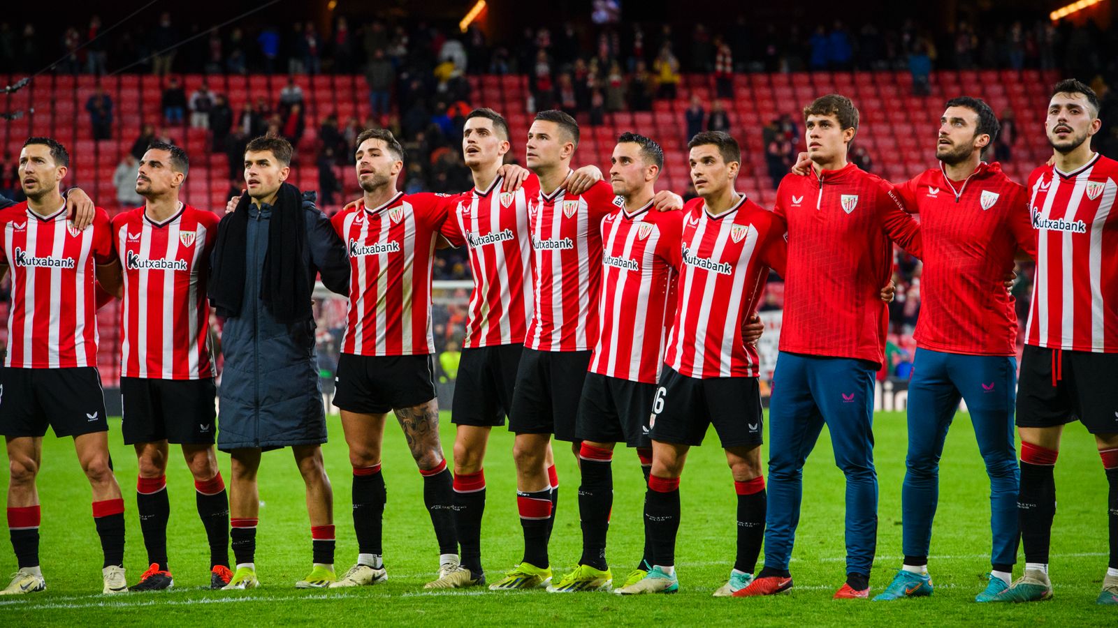 Athletic Club on X: 🙌 Credit to this team. They fought like Lions for our  badge tonight! 📢 𝗔𝗧𝗛𝗟𝗘𝗧𝗜𝗖 𝗖𝗟𝗨𝗕 #AthleticBarça #AthleticClub 🦁   / X