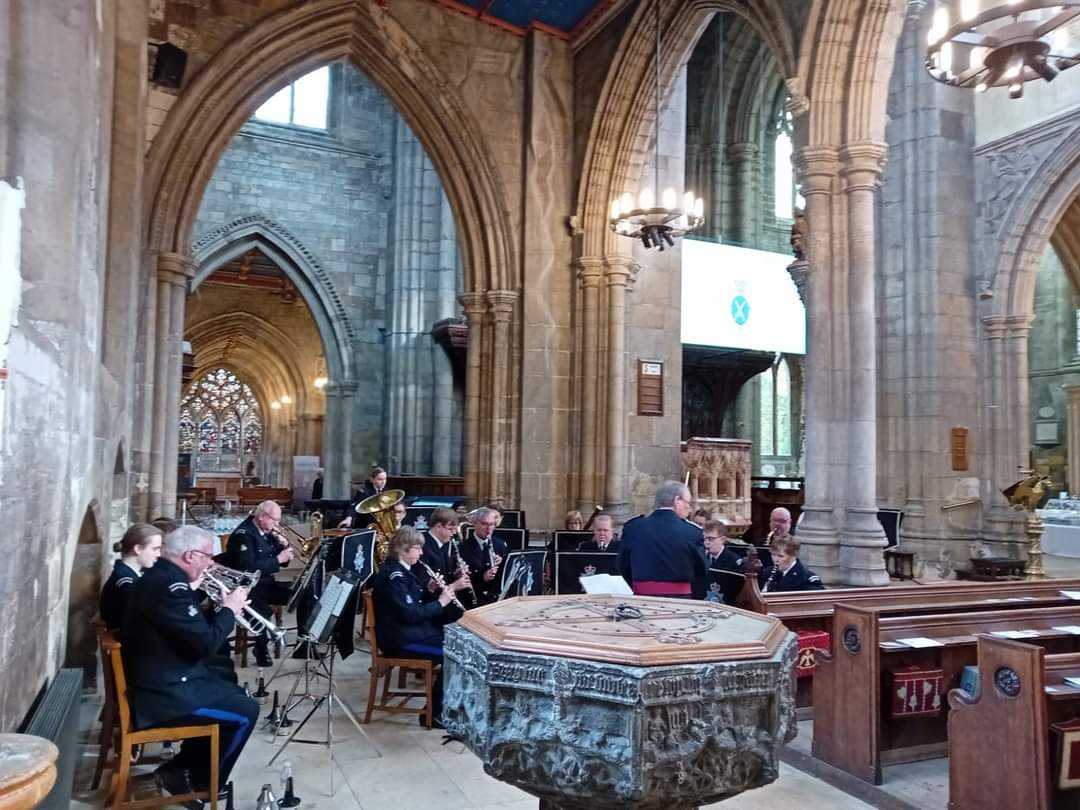 Today we were at The High Sheriff's Legal Service We performed for 30 mins as guests arrived, then a fanfare for the arrival of The High Sheriff's party We concluded the service with two verses of the Gordon Jacob National Anthem @HP_CSU @Humberbeat @erhighsheriff @PhilWhitevoice