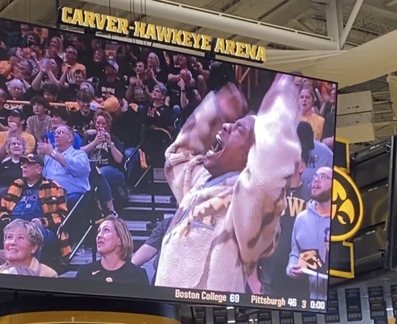 No Context College Basketball (@contextfreecbb) on Twitter photo 