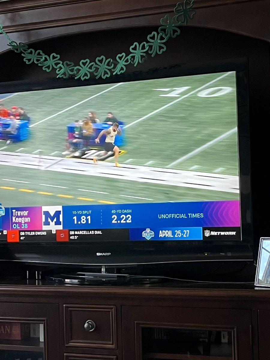 Chuck Ahsmann tweet media