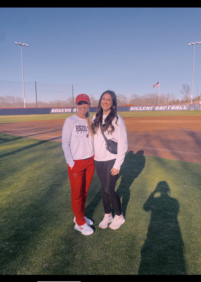 mattie_large's tweet photo. i am officially verbally committed to RSU!! beyond excited for this opportunity! go hillcats!! @rsusoftball https://t.co/YIxTPTDYC0