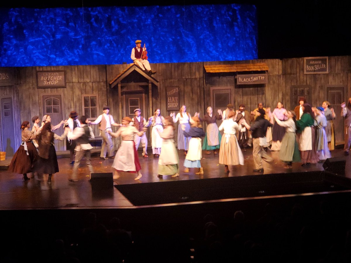 TimYoder24's tweet image. Concord High School Theater ...
Fidler on The Roof...keeping with Tradition...started right at 2 PM...seems Preheim Tradition to start on time....Tradition!!! 
#concordpride