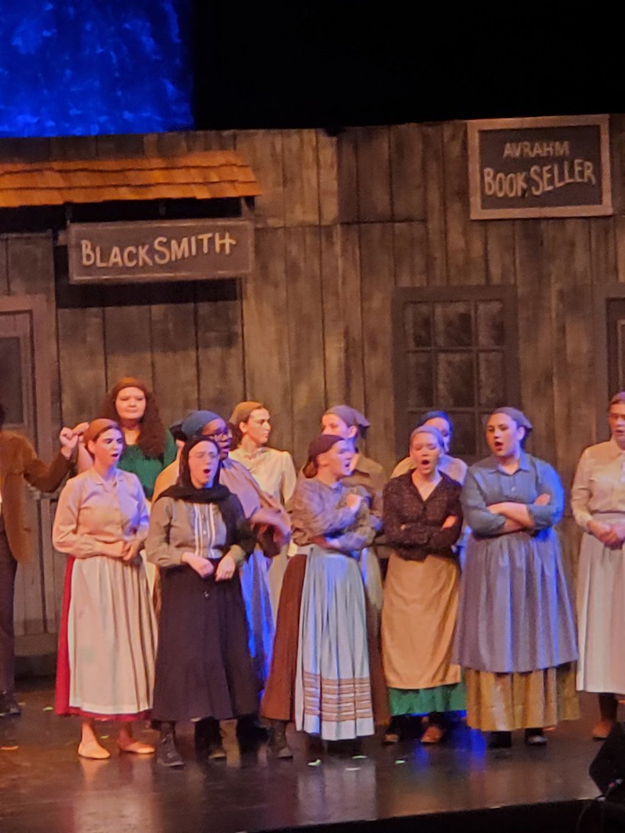 TimYoder24's tweet image. Concord High School Theater ...
Fidler on The Roof...keeping with Tradition...started right at 2 PM...seems Preheim Tradition to start on time....Tradition!!! 
#concordpride