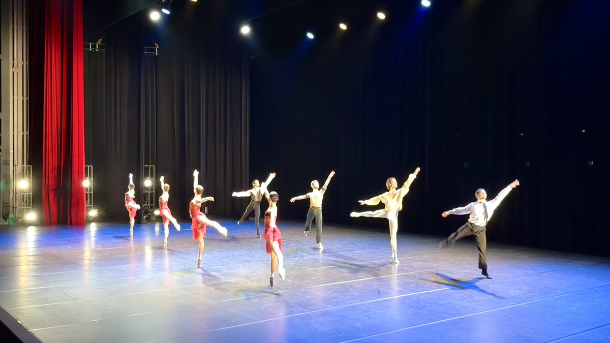 CannesPalais's tweet image. 🩰 Virtuosité et performance artistique ce soir avec le spectacle « Les Joyaux du Ballet » et les danseurs de l’Opéra de Paris 🤩 #Cannes