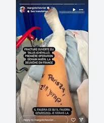 SYaralanma's tweet photo. Sırıkla atlama sporcusu Margot Chevrier’in dramatik sakatlığı, ayak bileği yaralanmalarının hangi boyutlara ulaşabileceğini gösterdi. Sporcunun en kısa sürede iyileşmesi dileğiyle… ##sportinjury #rehabilitation #sporcusağlığı #sporyaralanmaları https://t.co/NR1G6ZGCql