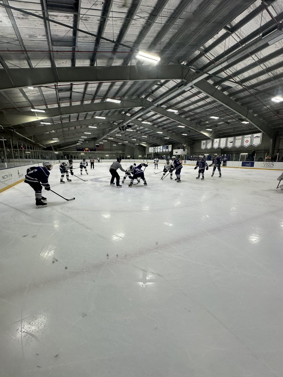Two-seed Nantucket boys hockey is hosting 15-seed Bourne in the sweet 16 of the Div. 4 state tournament. No score through the first three minutes. #Nantucket