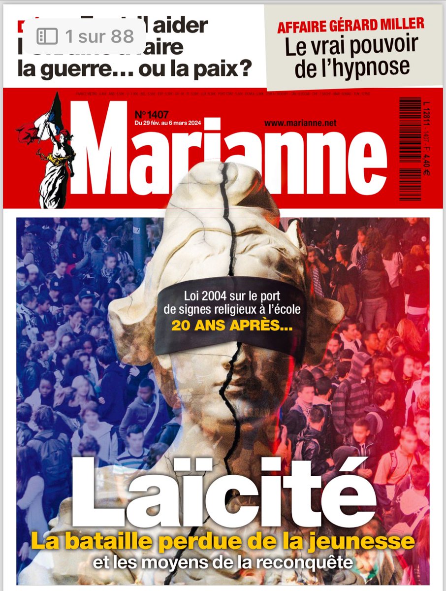 annetestuz's tweet photo. #revuepresse #hebdos
Ds @MarianneleMag
Le mag (comme @LePoint) reproche
Ă #Macron dâutiliser des dispositifs qui ne figurent pas dans la Constitution, et dâaffaiblir le Parlement Ă coups de grand dĂ©bat national, ou de Convention citoyenne pour le climat.
Ces rencontres aboutissent âsouvent moins Ă changer les choses quâĂ conforter le systĂšme en place.â PortĂ©e par âun prĂ©sident se prĂ©sentant lui-mĂȘme comme jupitĂ©rien, adepte dâune pratique descendante du pouvoir et de la dĂ©cisionâ, la dĂ©mocratie participative est, selon des essayistes, vouĂ©e Ă lâĂ©chec y compris au niveau local, lui aussi "prĂ©sidentialisĂ©â par les maires.
Elle est gangrĂ©nĂ©e par des lobbies, car âles nĂ©gociations dâaction publique ont tendance Ă se dĂ©rouler en dehors du jeu dĂ©mocratiqueâ : un signe de faiblesse plus quâun signe de vitalitĂ© dĂ©mocratique.
Les Ă©lus y trouvent un moyen de combler âleur dĂ©ficit de proximitĂ©â, grĂące aux cabinets de conseil qui les organisent, sans comptes Ă rendre aux Ă©lecteurs. Ils sont maĂźtres pour crĂ©er des âbulles de confirmationâ oĂč lâambiance positive permet de dĂ©velopper âune tendance gĂ©nĂ©ralisĂ©e Ă escamoter lâexpression des divergencesâ, pourtant motrices de la dĂ©mocratie. Sans lien avec les dĂ©cisions finales, les dispositifs ne sont pas Ă©valuĂ©s quant Ă âleurs effets sur les politiques publiques mises en Ćuvre,â mais sur leur frĂ©quentation, qui devient une fin en soi, alors que leur objectif devrait ĂȘtre que âchaque voix compte.â
Pr @MarianneleMag Inverser la logique permettrait de revivifier ces dispositifs : des citoyens qui dĂ©cideraient du sujet mis en dĂ©bat, une part de tirage au sort pour impliquer aussi ceux qui sâabstiennent et ne sont pas reprĂ©sentĂ©s, la recherche patiente dâun consensus et non dâune majoritĂ©, autant de pistes dĂ©jĂ expĂ©rimentĂ©es au niveau local, et qui portent leurs fruits.