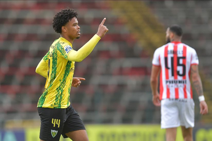CDTondela1933's tweet photo. Mezenga ๐๐ชโฝ๏ธ
#MรกgicoTondela #LSCCDT https://t.co/8IDwF9IuaR