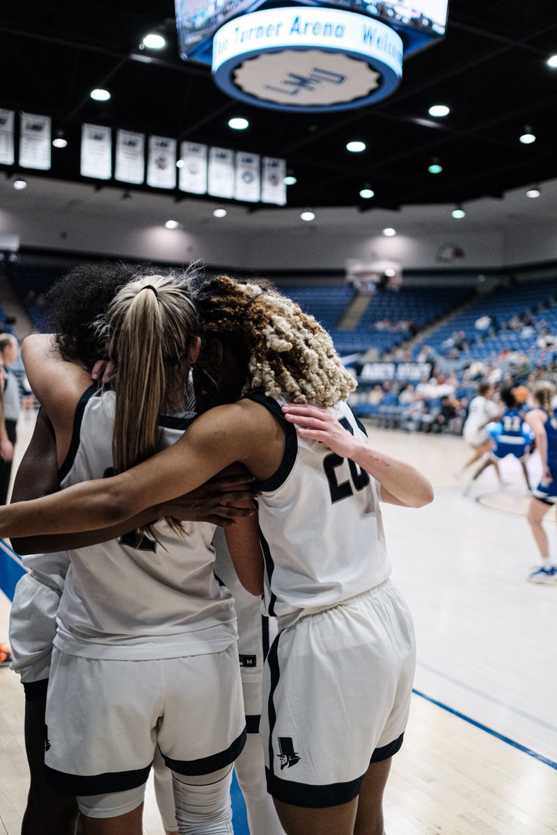 LMUWBasketball tweet picture