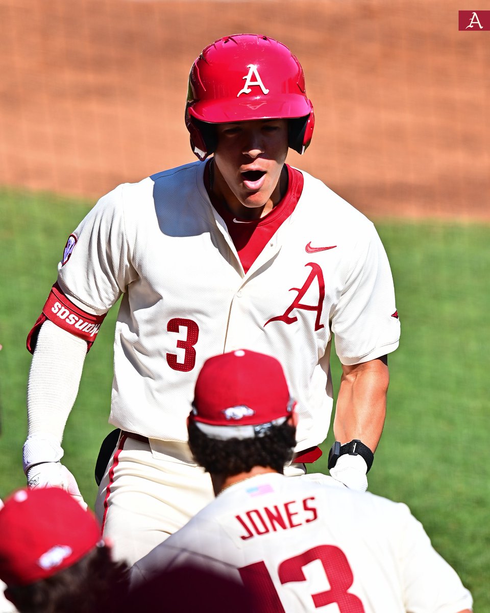 RazorbackBSB tweet picture