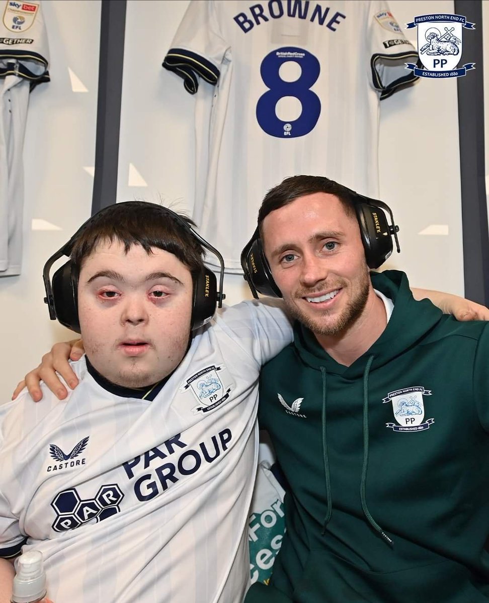 MPatelsport's tweet photo. After a busy few weeks it was a delight seeing the impact from our @lpftweets campaign. 🤍💙

We launched ear defenders, a quiet zone and invited 140 participants from the disabled community. Amazing seeing all the support for our Lucas coming out with @Alan__Browne. 🎧 #pnefc https://t.co/VlDbk9zkG4
