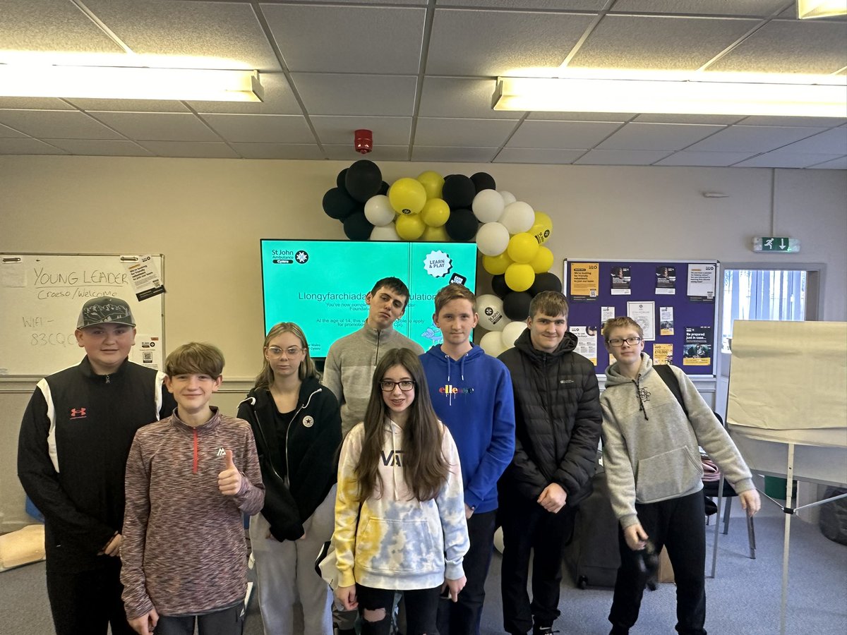 This weekend saw the pilot of the Young Leader Foundation Course. So much hard work put in by our Cadets over the last two days - well done, we are so proud of you #LeadersOfTheFuture 💪🏻