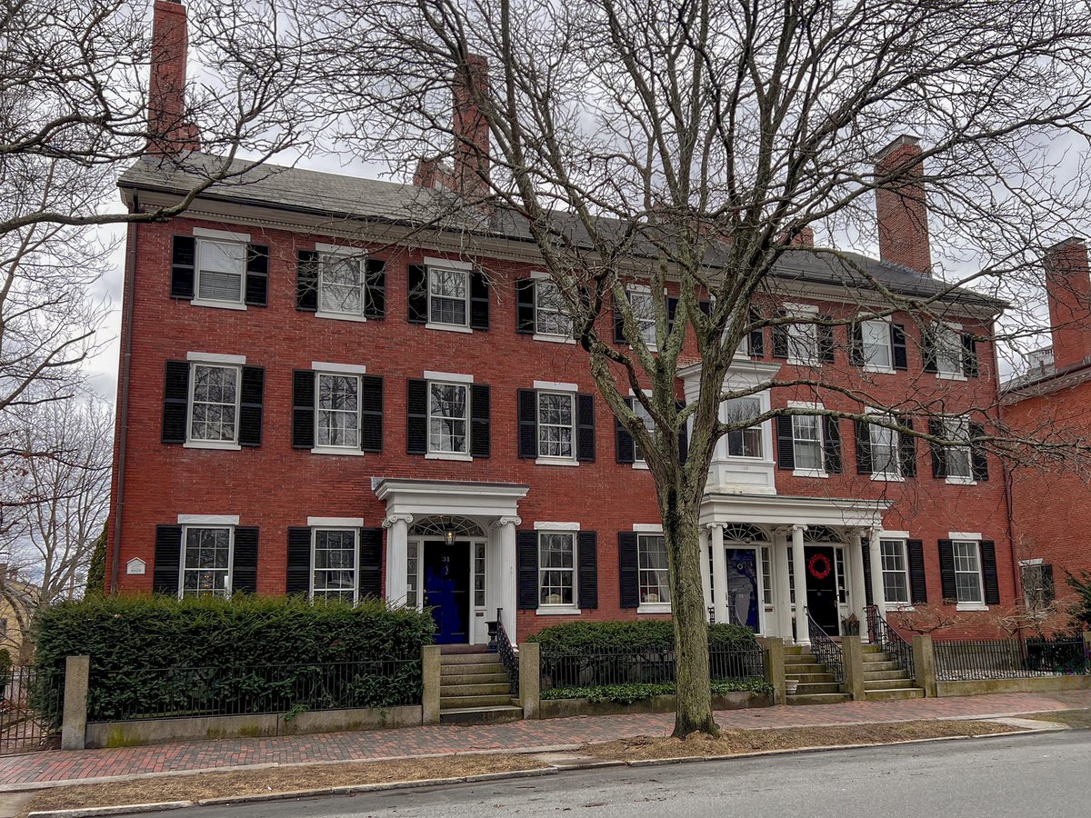 We couldn’t build the neighborhoods we fight so hard to protect today.

Thankfully these handsome multi-family homes on Salem’s historic Chestnut St. were built in the 1800s. R1 zoning, min lot requirements, setbacks &amp; parking minimums would prevent them from being built today.