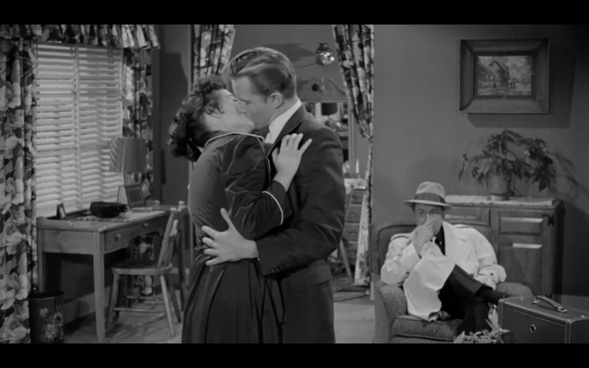 NoirAlleyAtNoon's tweet image. Lynn sure is juggling a lot of balls here. 
#DarknessAtNoon #AStrangeAdventure