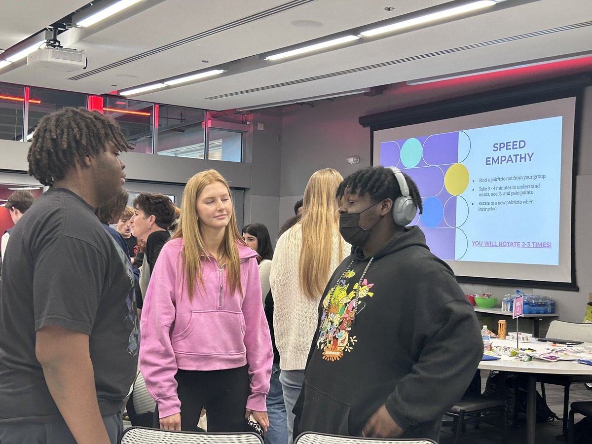 HMC1_RWLC's tweet photo. CORE students connect through empathy interviews with Ruskin math teachers and peers, weaving understanding and bridging gaps in civil discourse. #COREEmpathy #BridgingPerspectives @HMC1Proud https://t.co/3obvSs5Jb1