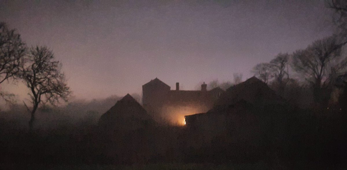 The quiet night #boatlife #narrowboatlife