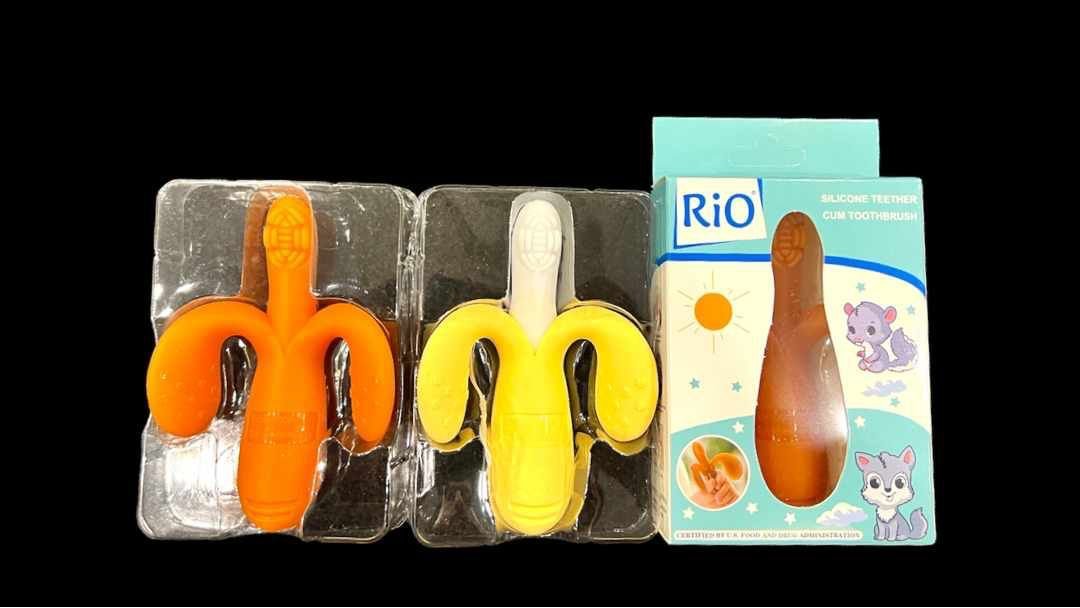 Introducing the RIO Baby Teether Cum Toothbrush—crafted in a playful banana or fruit shape, providing gentle teething relief for newborns. 
Prioritize your baby's comfort and oral hygiene with this innovative solution. 
🍌👶 #BabyCare #TeethingRelief