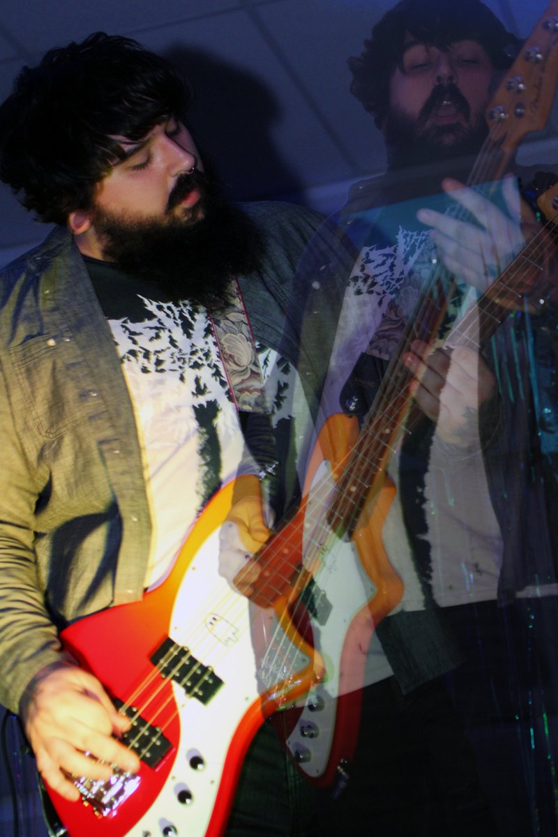 VideoClubReject's tweet image. DIY Prom | @wavebreakband