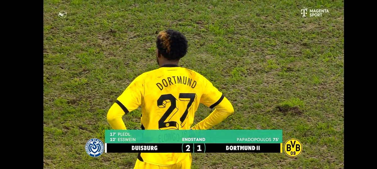 Do_Jugend's tweet photo. NIEDERLAGE
MSV Duisburg 2:1 Borussia Dortmund U23
Das war ein zähes Spiel.
Wir sind in der ersten Halbzeit überrumpelt worden und haben zu lange gebraucht um wieder in das Spiel zu kommen.
#MSVBVB #3Liga #BVB #BVBU23
#Borussenkriegerschule https://t.co/SUVHCDG93B