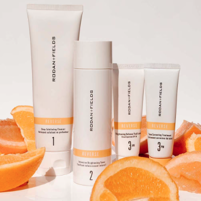 RodanFieldsHQ's tweet photo. Discover the power of #VitaminC for your skin! π
β¨ Diminish dark spots, hydrate, and glow! Click the link to reveal the secret to glowing skin: https://t.co/61PfmUCkAR
#RodanandFields #ReverseRegimen #Skincare https://t.co/AgnRukAuaa