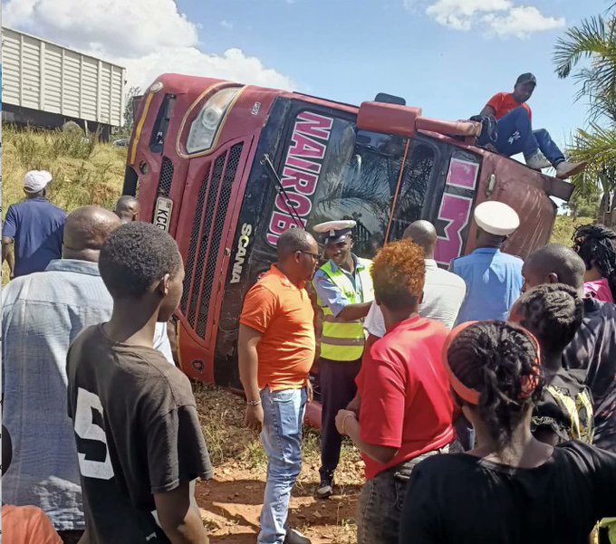 Bus travelling from Mombasa overturns in Kirinyaga ow.ly/ZNHx50QKnZv