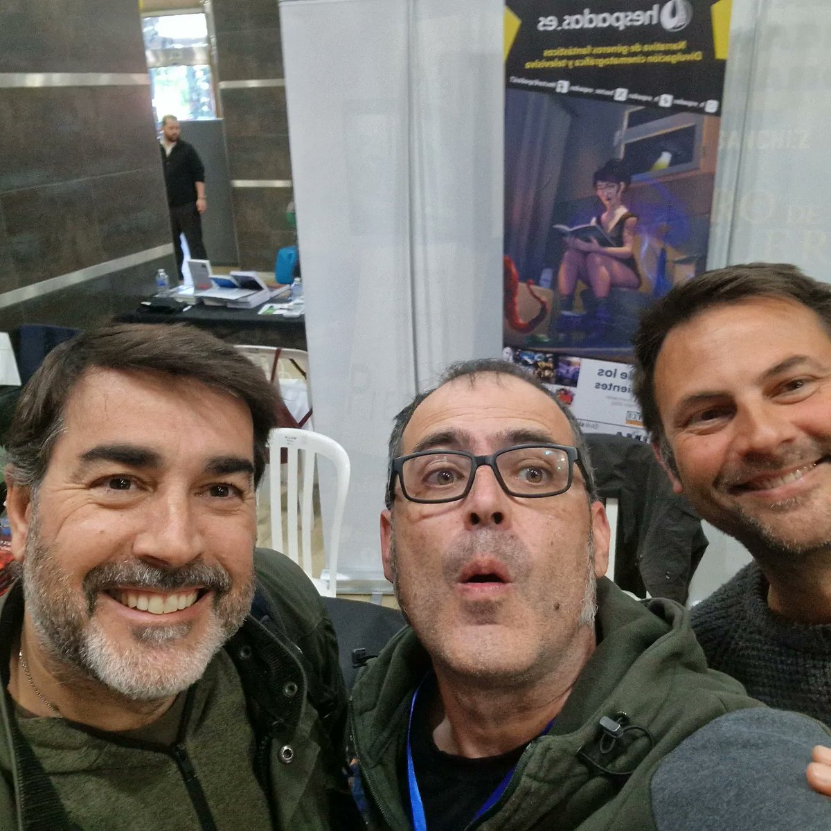 hector_espadas's tweet image. Otro #libroforumsevilla más!! 🙂🙂🙂