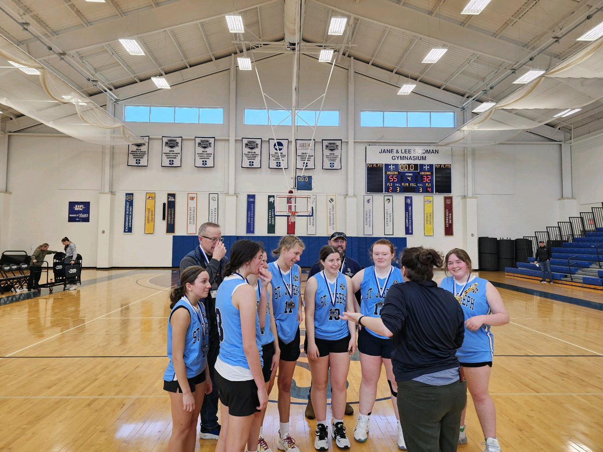 Congratulations to Diocese of Cleveland State CYO High School Basketball Runner-up St. Joseph-Avon Lake (Cleveland #1) girls team!! Medal and trophy presentation @UrsulineCampus this afternoon! 🏀